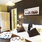 Hotel Logis Restaurant L'auberge Du President 3*
