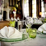 Hotel Logis Restaurant L'auberge Du President