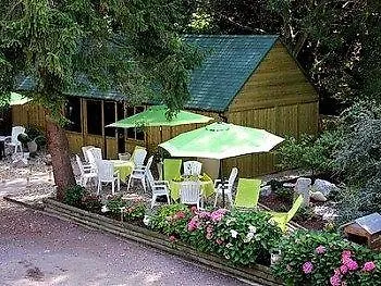 Hotel Logis Restaurant L'auberge Du President 3*