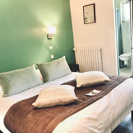 Logis Restaurant L'auberge Du President מלון Cormeilles (Eure)