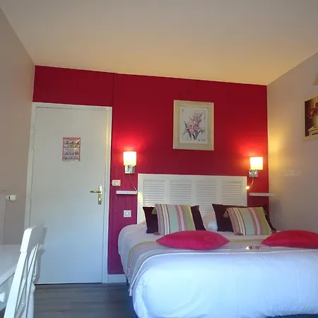 Hotel Logis L'auberge Du President