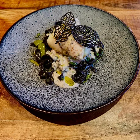 Logis L'auberge Du President Hotel