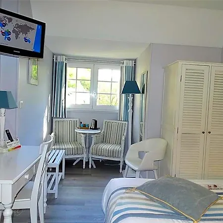 Logis Restaurant L'auberge Du President فندق 3*