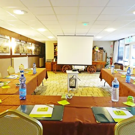 Logis Restaurant L'auberge Du President מלון Cormeilles (Eure)