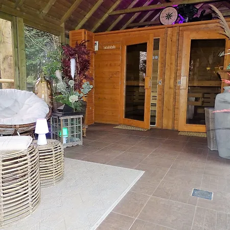 Logis Restaurant L'auberge Du President מלון Cormeilles (Eure)