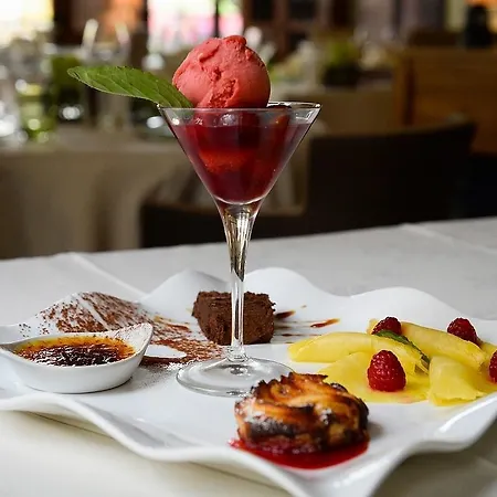 Logis Restaurant L'auberge Du President Hotel Cormeilles (Eure)