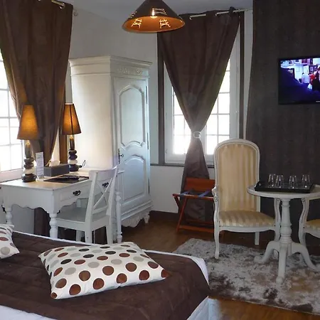 Logis Restaurant L'auberge Du President Отель 3*